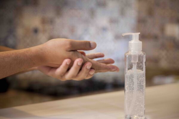 Handen wassen droge huid huidfonds